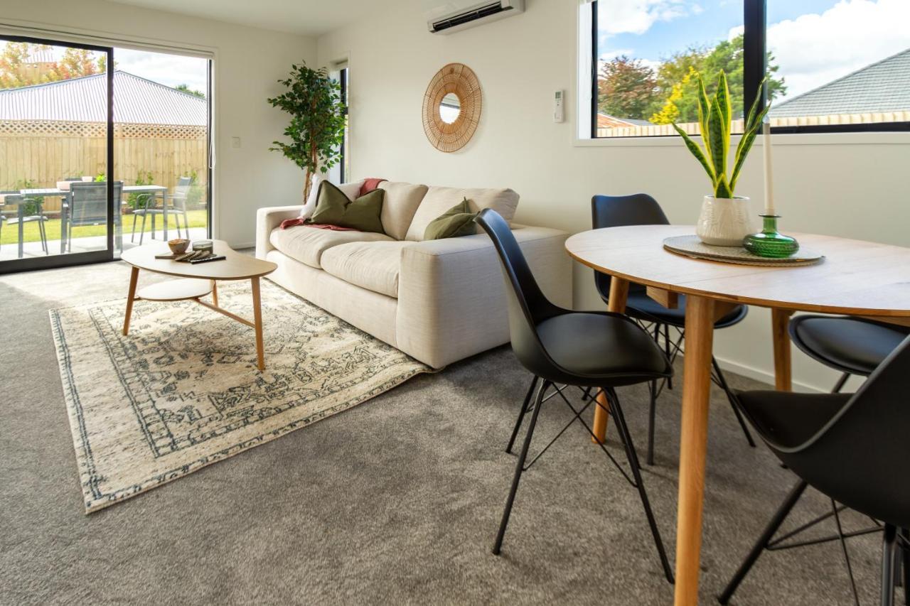 Апартаменты Riccarton 2 Bed 1 Bath W/Garage Крайстчёрч Экстерьер фото